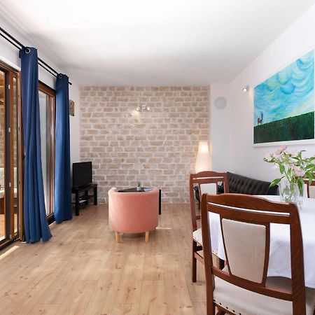 Grebac Villa Kaštelir Kültér fotó